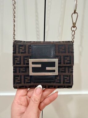 Fendi Zucca Wallet Canvas Leather, Brown Purse Bifold & DustBag/Box & Chain✨✨